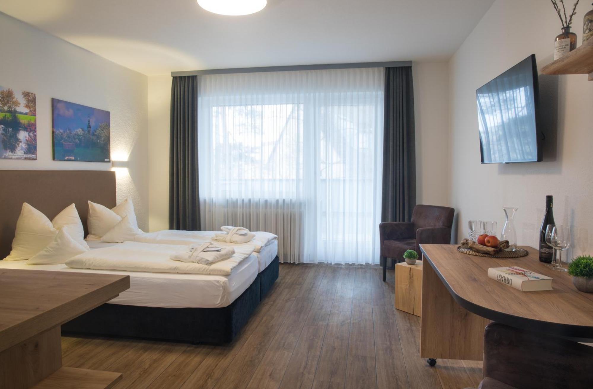 באד וינדסהיים Hotel Am Kurpark Spaeth מראה חיצוני תמונה