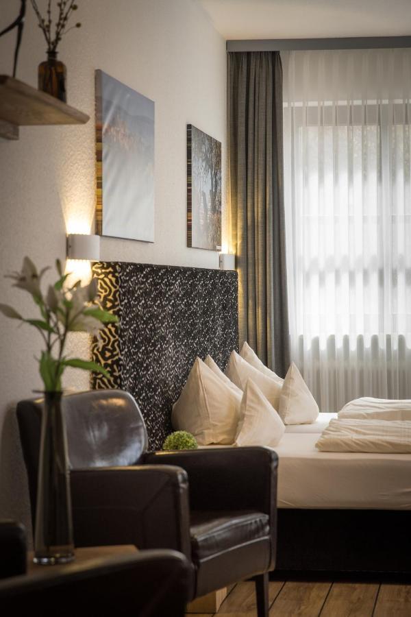 באד וינדסהיים Hotel Am Kurpark Spaeth מראה חיצוני תמונה