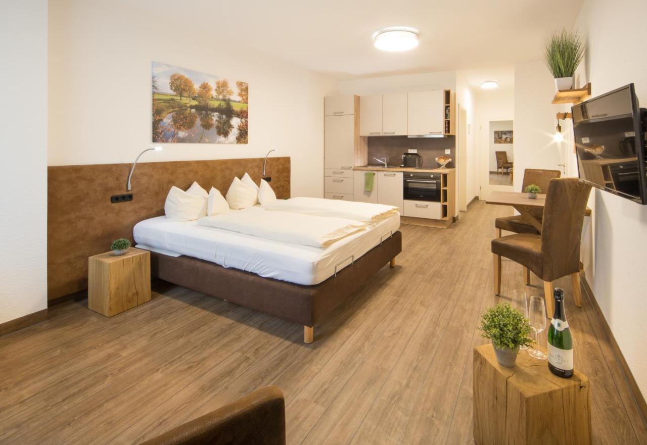 באד וינדסהיים Hotel Am Kurpark Spaeth מראה חיצוני תמונה
