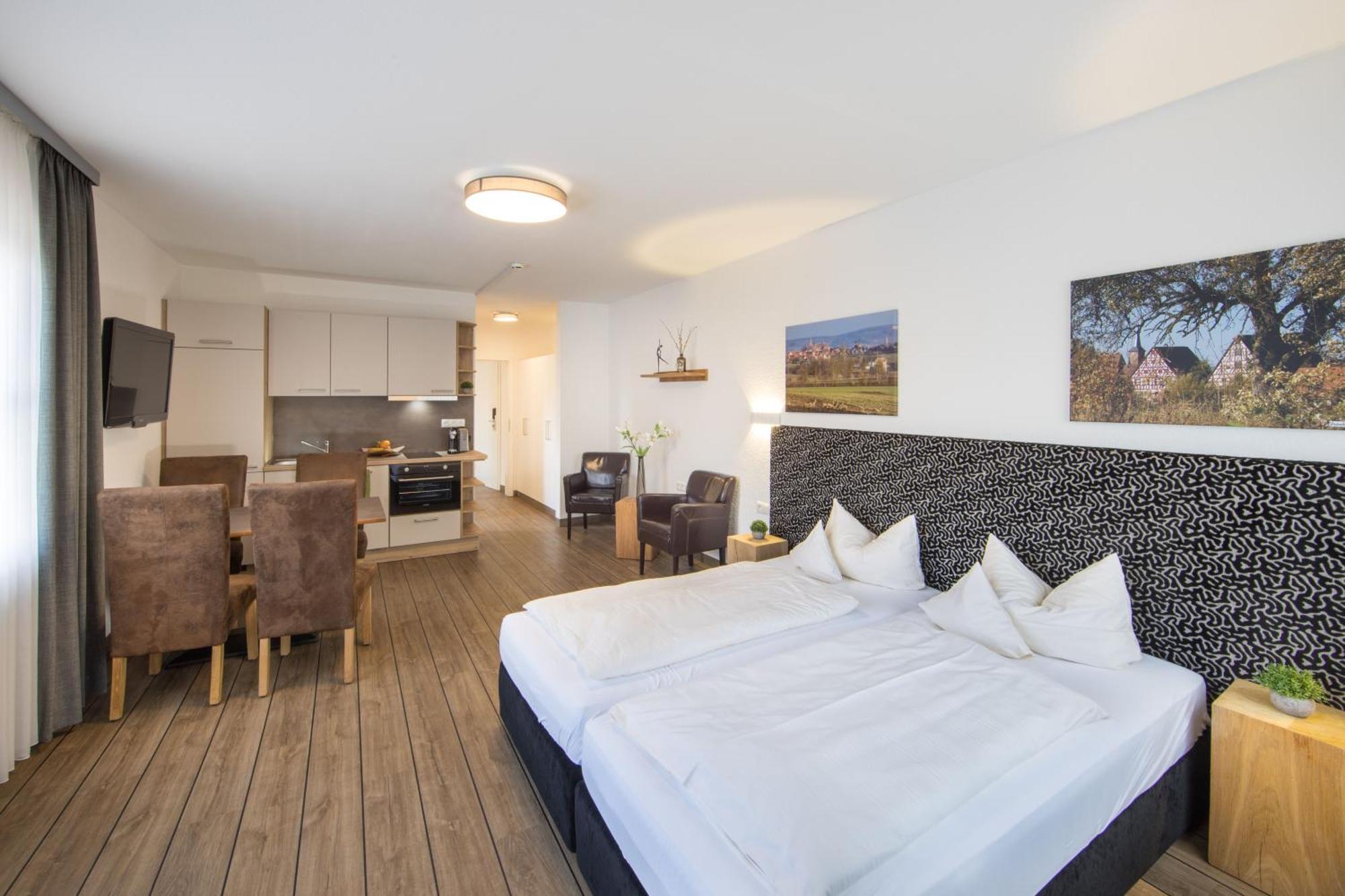 באד וינדסהיים Hotel Am Kurpark Spaeth מראה חיצוני תמונה