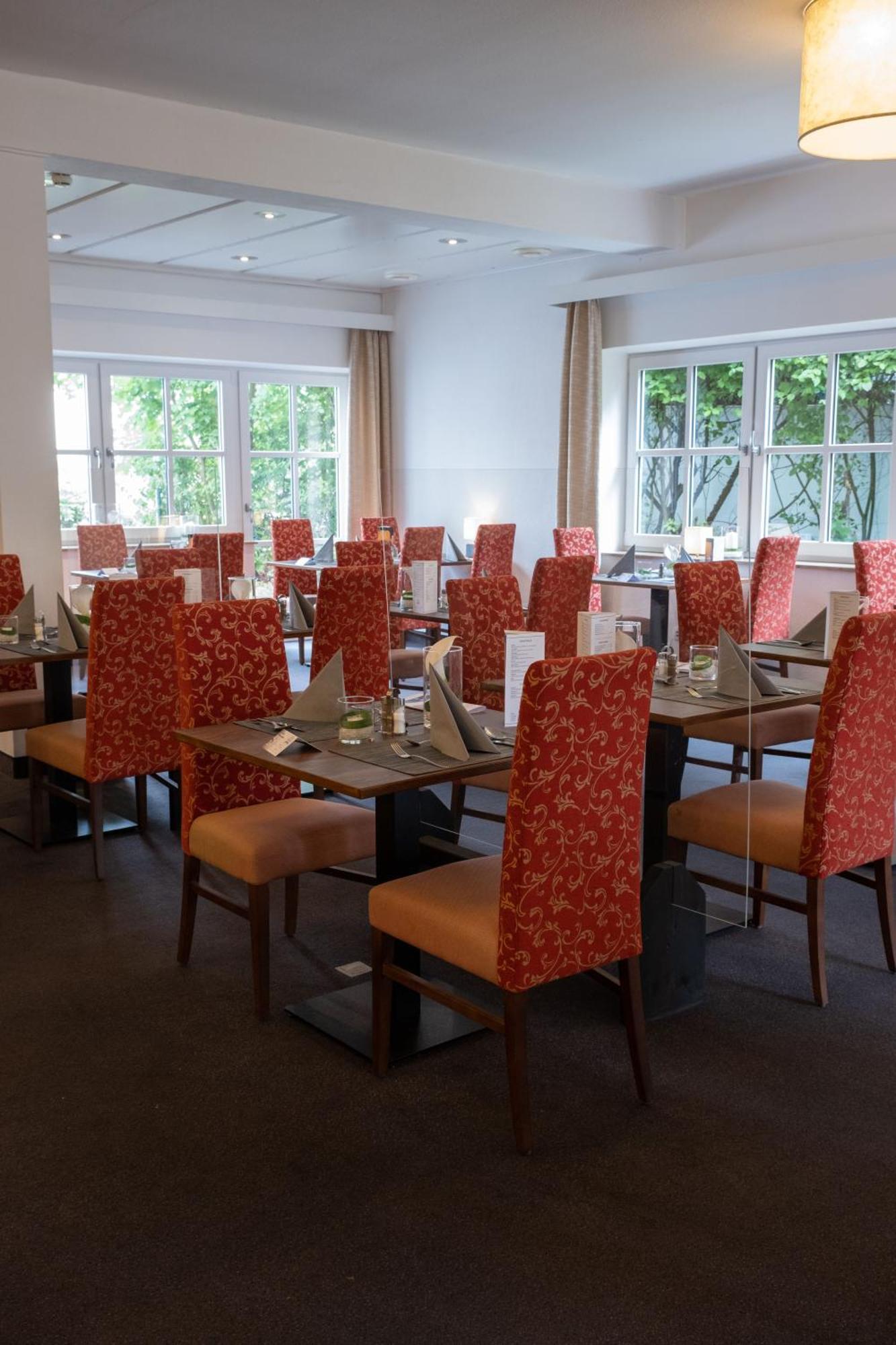 באד וינדסהיים Hotel Am Kurpark Spaeth מראה חיצוני תמונה
