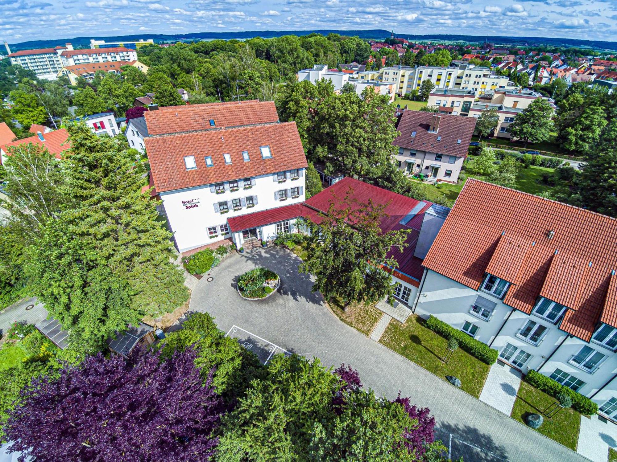 באד וינדסהיים Hotel Am Kurpark Spaeth מראה חיצוני תמונה